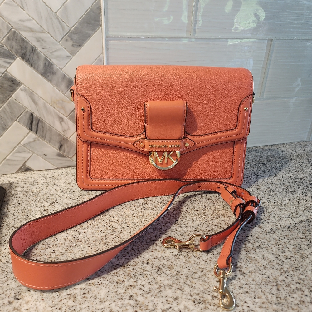 Like New! Michael Kors Ladies Pebbled Leather Jessie Shoulder Bag 30F9G16L2L